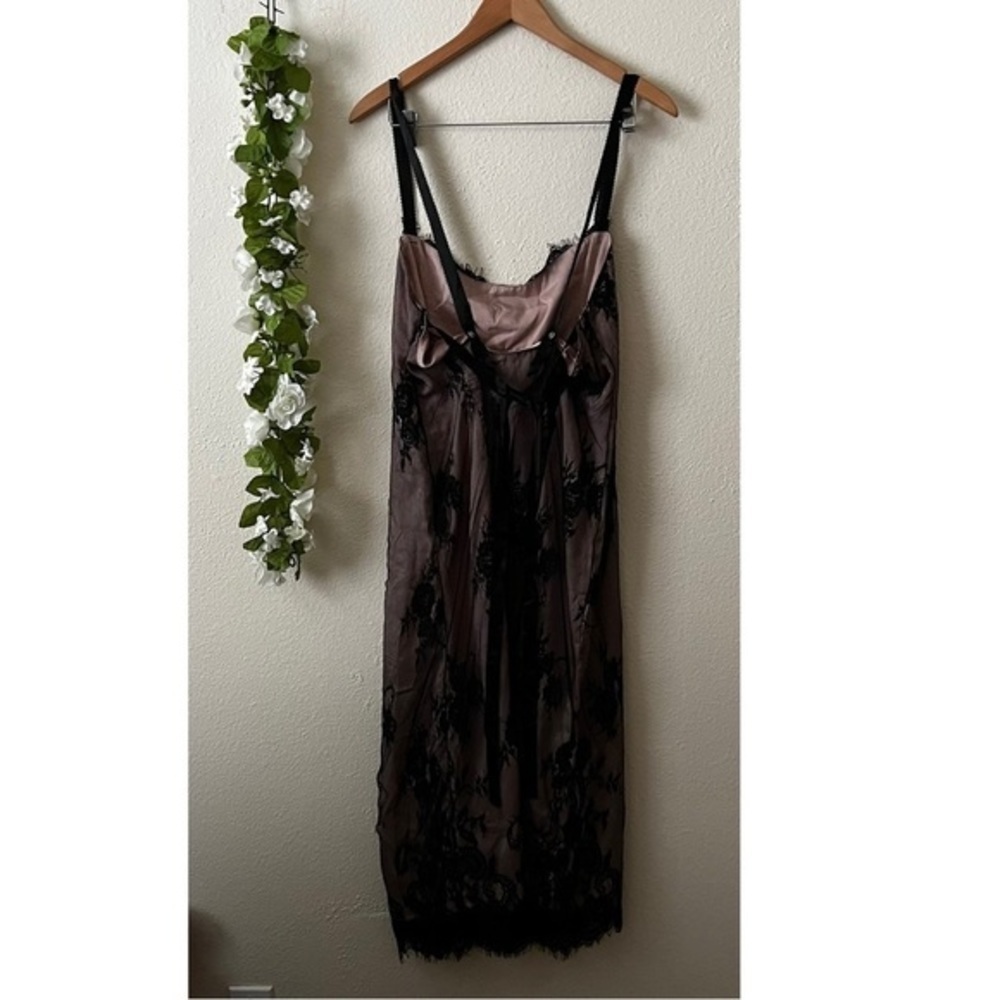 Anthropologie Mauve Nude Black Lace Overlay Side Slit Slip Dress - Picture 8 of 14